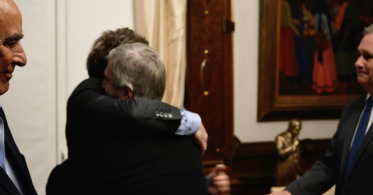 Un Gobierno arrinconado por sus propias trampas y una reacción conservadora que aún tiene resto