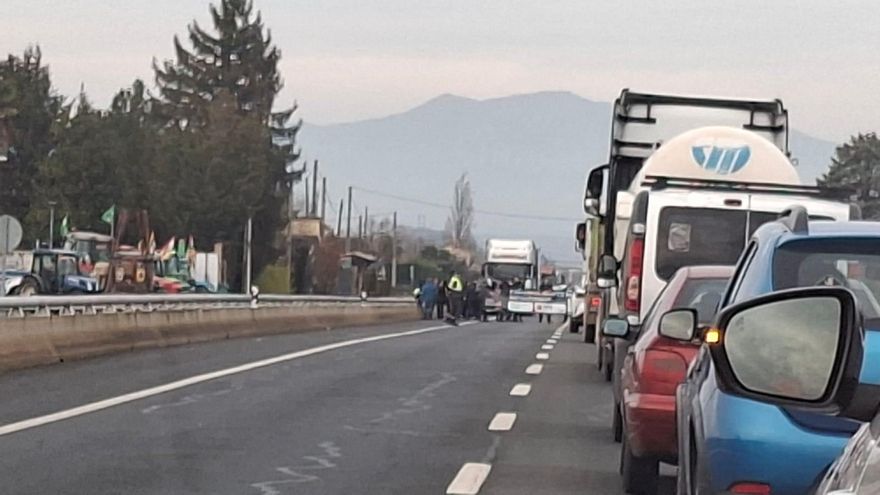 Concluye la tractorada en La Rioja: denuncian la situación del campo y la pérdida de 124 agricultores en un año