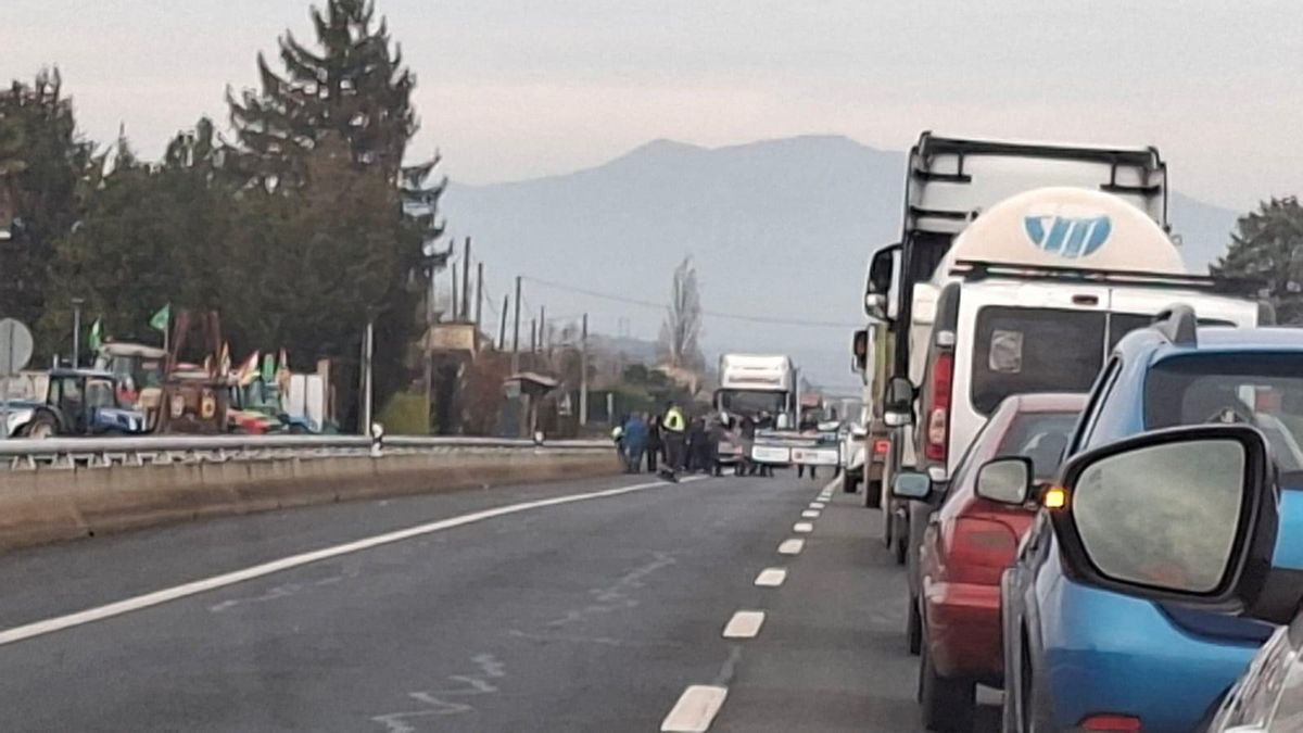 Concluye la tractorada en La Rioja: denuncian la situación del campo y la pérdida de 124 agricultores en un año