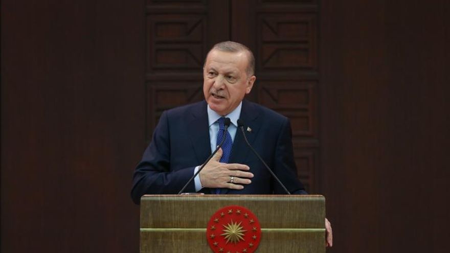 Turquía suspende los vuelos a otros 46 países ante el avance del COVID-19