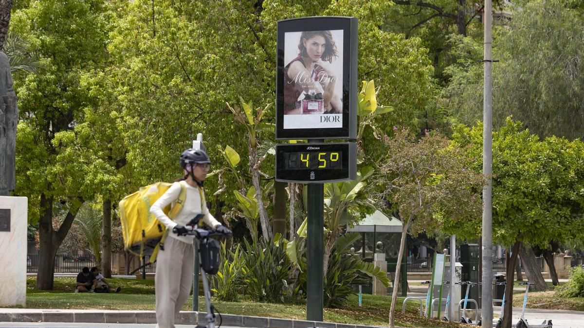 Aemet lanza un aviso especial por la tercera ola de calor del verano, con temperaturas de hasta 45 grados