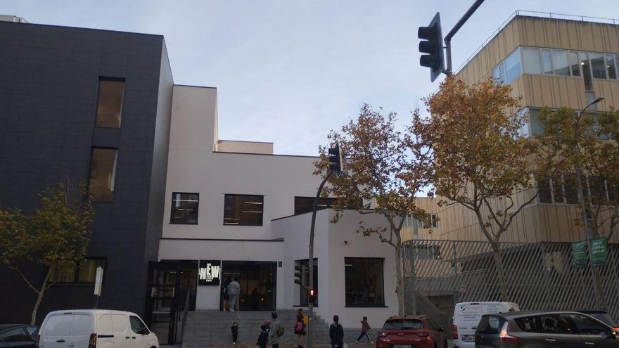 La otra cara de clausurar el gimnasio ilegal en suelo público cedido a un concertado: 37 despidos y 6.000 afectados