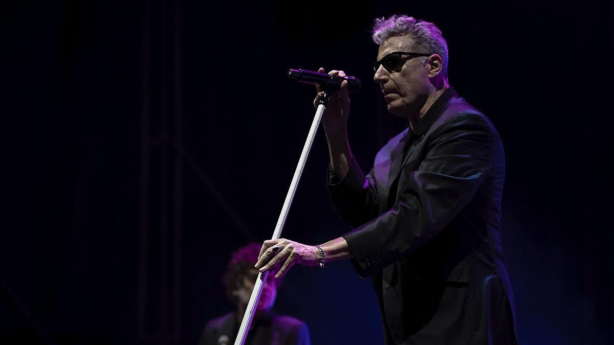 El concierto de Loquillo en el 45º Festival de la Guitarra de Córdoba, en imágenes