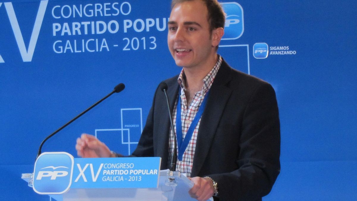 Presidente de NNGG en Galicia ve a la mujer mejor preparada que al Estado y pide "no complicar más las cosas"