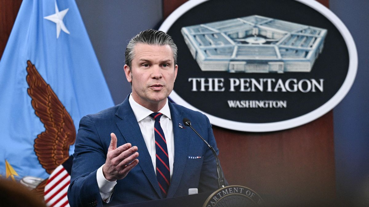 El jefe del Pentágono afirma que "no se trata de una guerra para cambiar el régimen, pero el régimen ya ha cambiado"