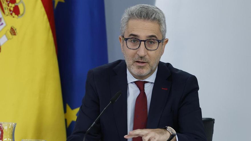 El ministro de Hacienda, Arcadi España, este martes durante la rueda de prensa tras el Consejo de Ministros.
