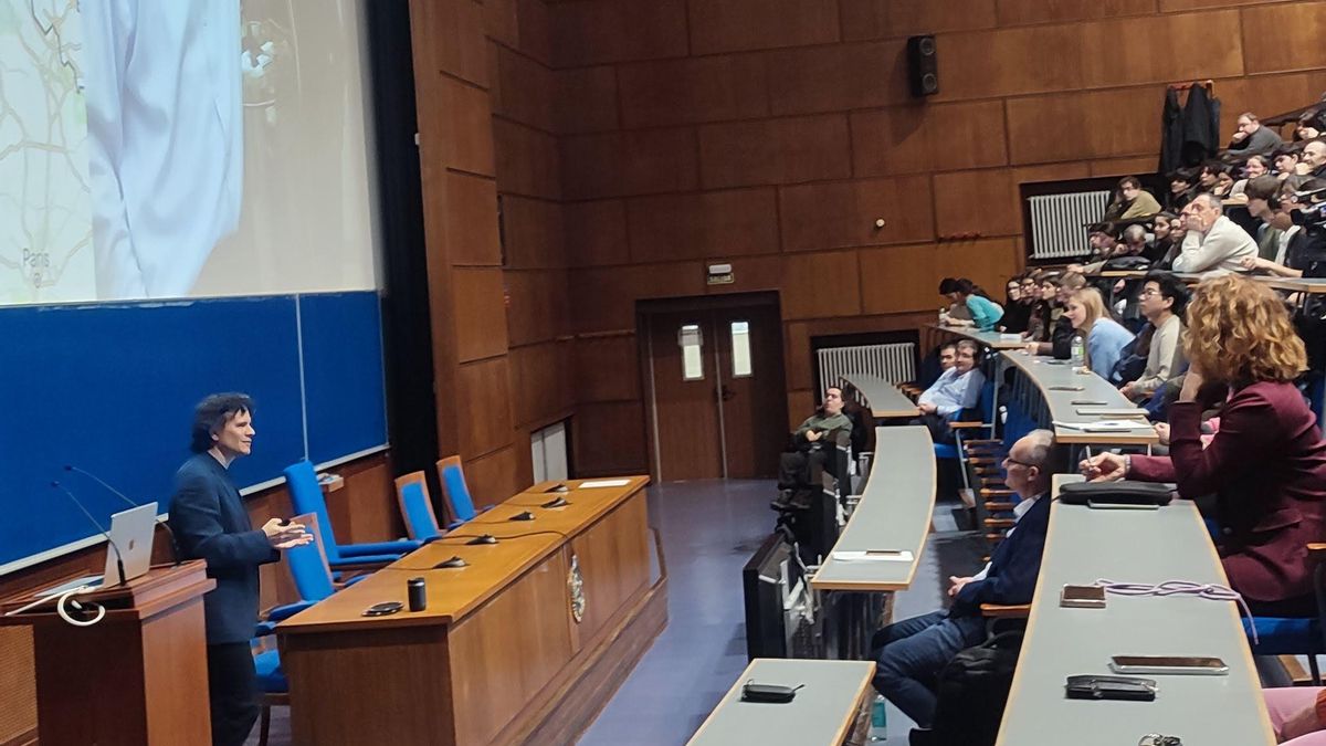 Pablo Jarillo-Herrero, el científico español que suena para el Nobel: "Según la física, el grafeno no debería existir"