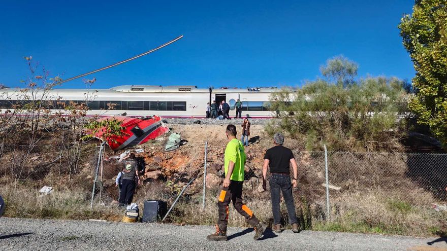 Una falla técnica y una cadena de errores humanos provocaron el fatal accidente de trenes en España