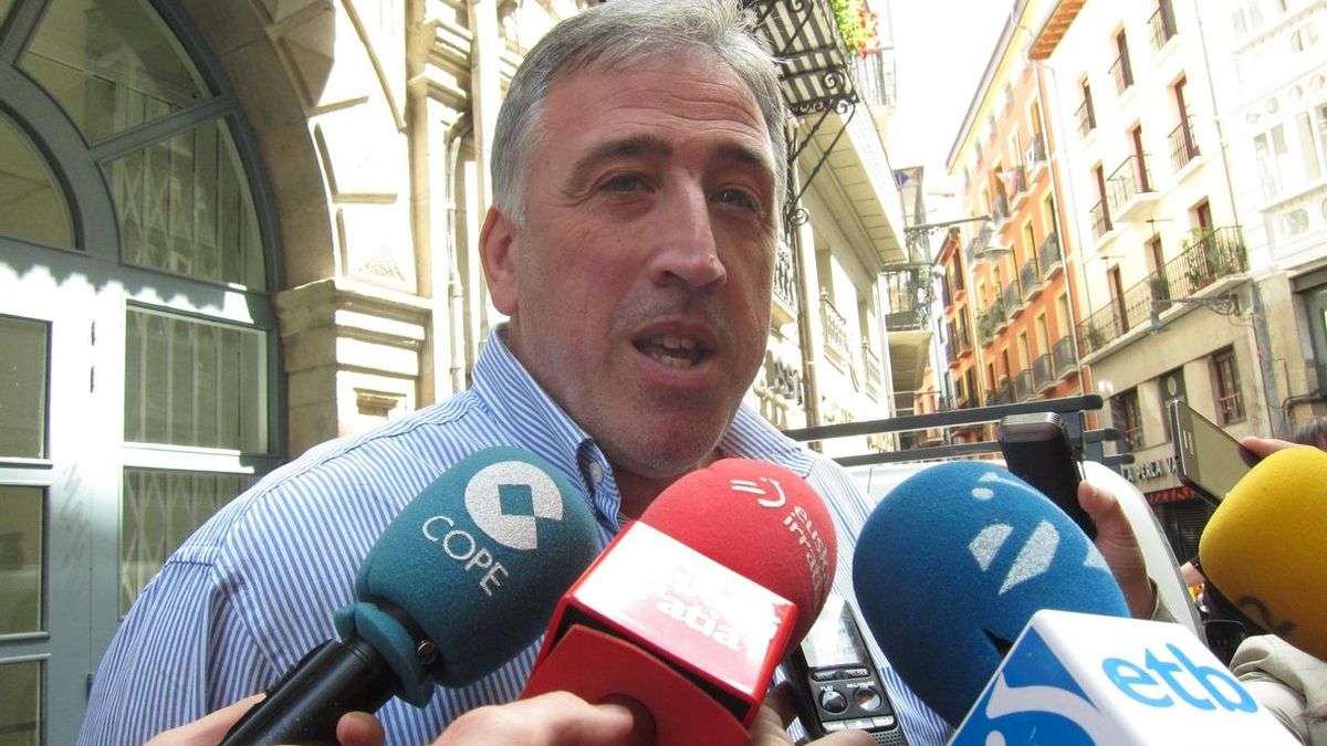Joseba Asirón ha asegurado que los actos civiles del Privilegio de la Unión se podrán compatibilizar con los religiosos