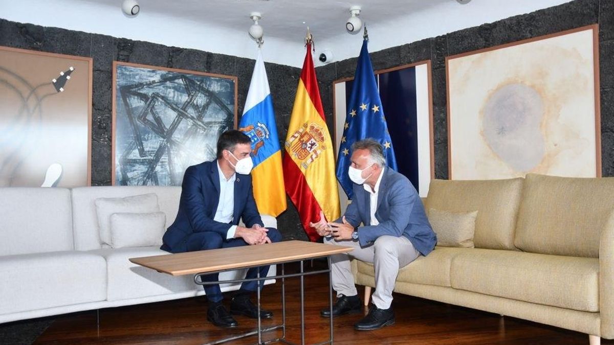 Así ha sido la reunión oficial entre Pedro Sánchez y Ángel Víctor Torres en Lanzarote