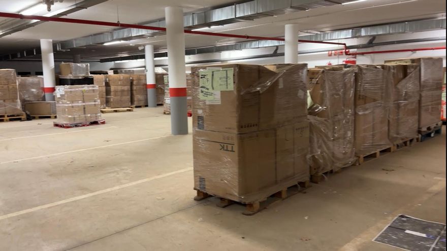 La Junta de Extremadura informa a la Guardia Civil de 800.000 mascarillas precintadas en un almacén