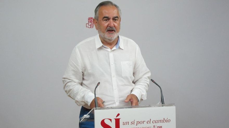 PSOE de Murcia: "La legitimidad de Pedro Sánchez es total para seguir al frente del partido"