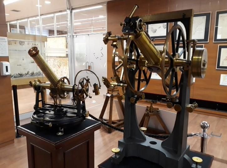 Parte de la exposición del Instituto Geográfico Nacional