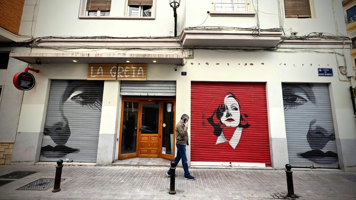 Fachada de La Greta, traspasado recientemente por un alquiler inasumible.