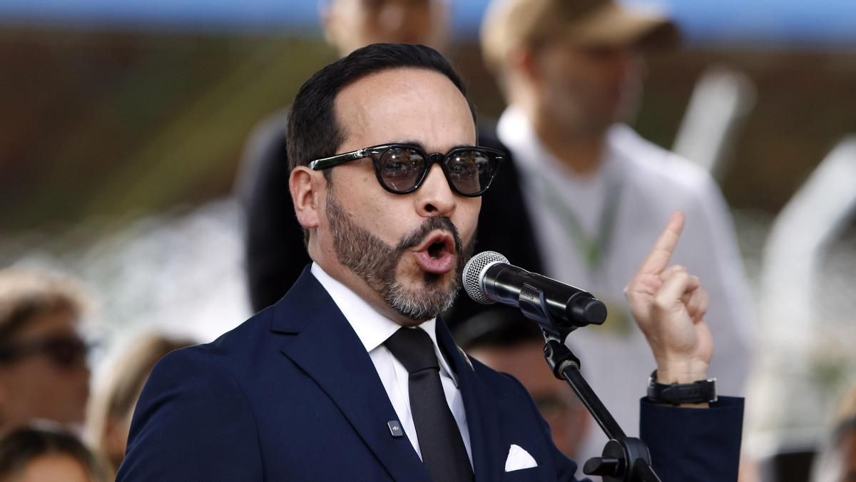 El presidente electo de Colombia, Abelardo de la Espriella, fue captado este 20 de julio, durante el desfile militar del Día de la Independencia, en Medellín (Colombia). EFE/STR