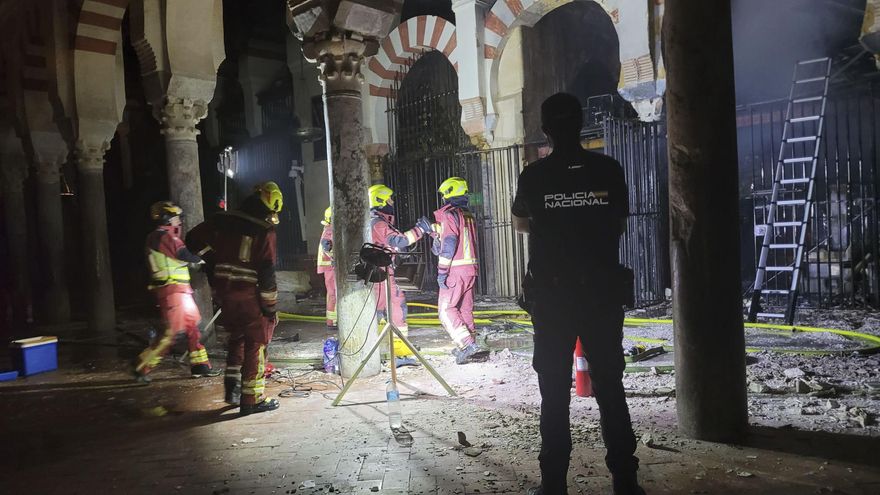 Una barredora mecánica probable causa del incendio de la Mezquita-Catedral de Córdoba