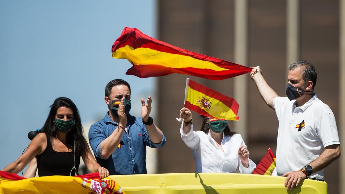 Vox lanza la campaña 'Lo nuestro primero' para apoyar el comercio local y anima a consumir productos españoles