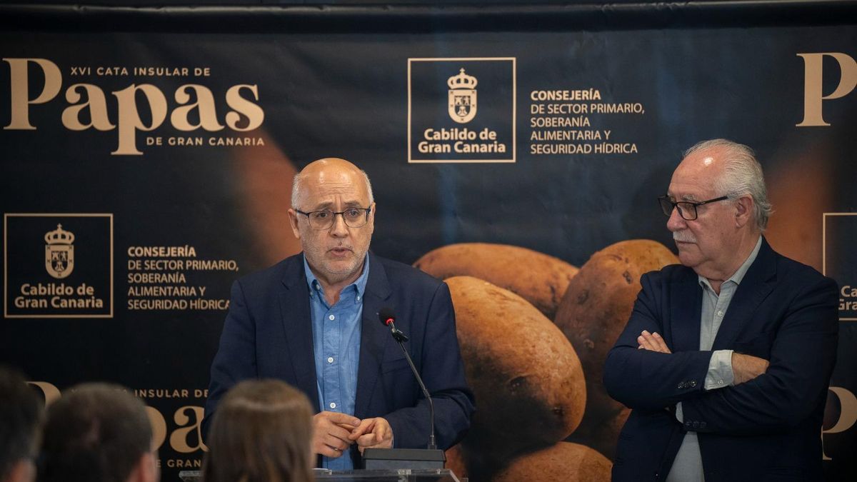 El presidente del Cabildo, junto al consejero de Sector Primario.