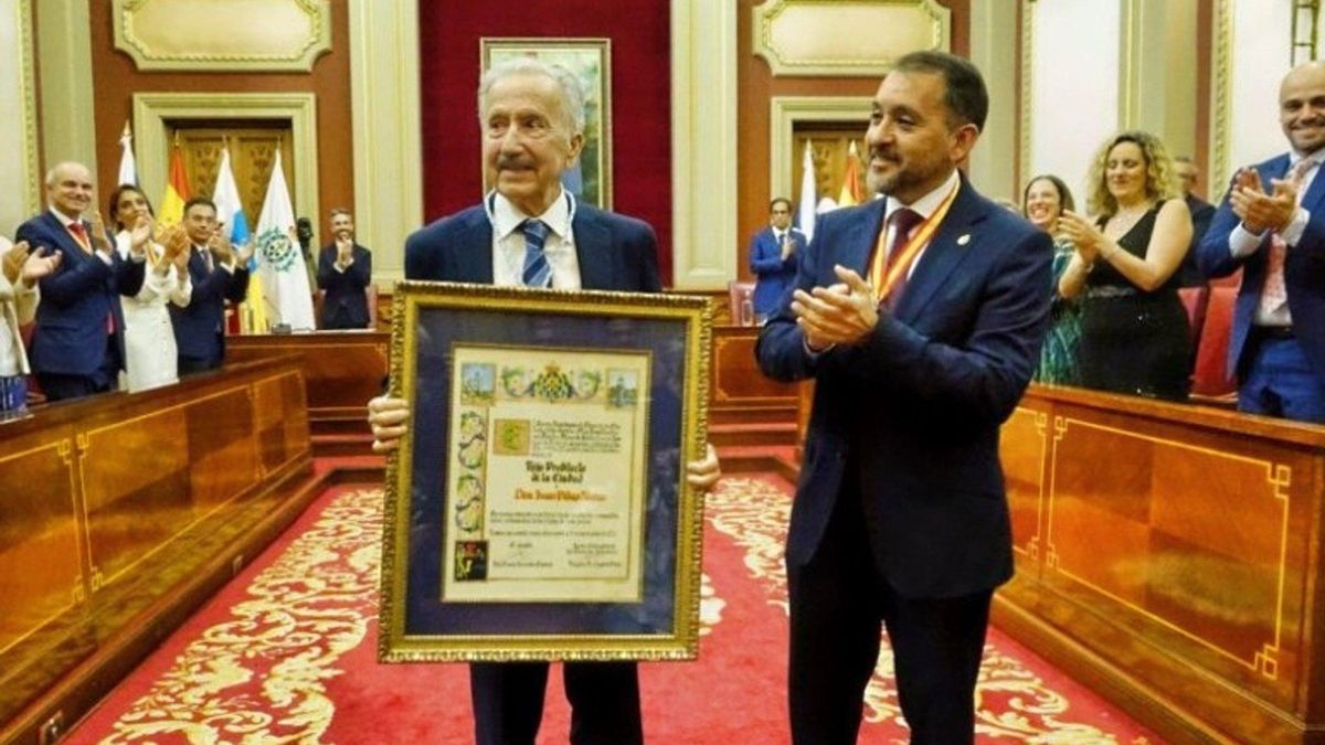 Fallece Juan Viñas, Hijo Predilecto de Santa Cruz de Tenerife e impulsor del Carnaval capitalino