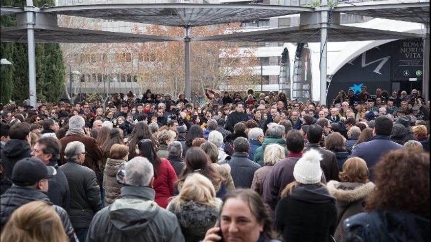 Concentracion hoy en Zamora por la muerte de Laura Luelmo. / J. L. Leal / ICAL