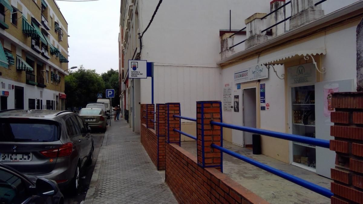 Una tienda de complementos de El Naranjo vuelve a dar otro premio de la lotería en apenas 24 horas