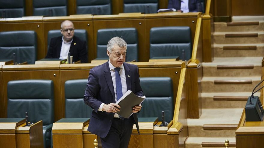 Urkullu niega que haya convocado ya elecciones y dice que, si alguien cree que son mejor tras el verano, que lo diga