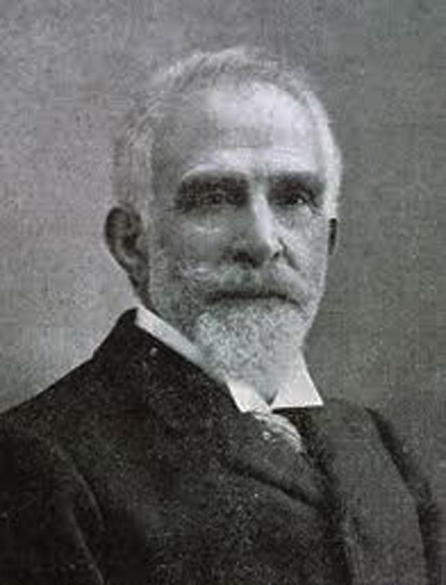 Gumersindo de Azcárate fue un republicano muy crítico con el modelo canovista.