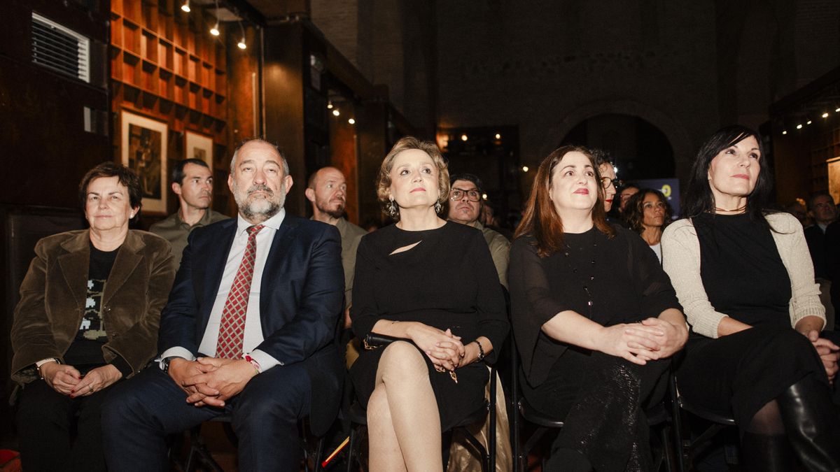 De izquierda a derecha, Ana Carmona, Julián Garde, Soledad de Frutos, Carmen Bachiller y Mar Eiroa