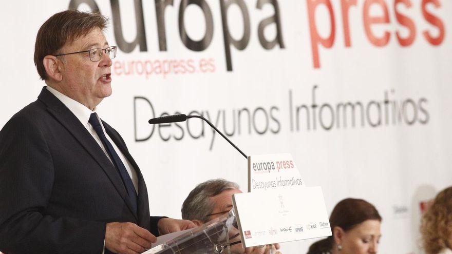 Puig critica que Torra está "en la endogamia" pero reclama diálogo dentro de la ley y normalizar la  relación