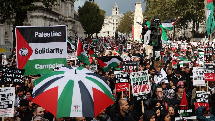 Manifestación en protesta por la guerra contra Gaza y en solidaridad con los palestinos.