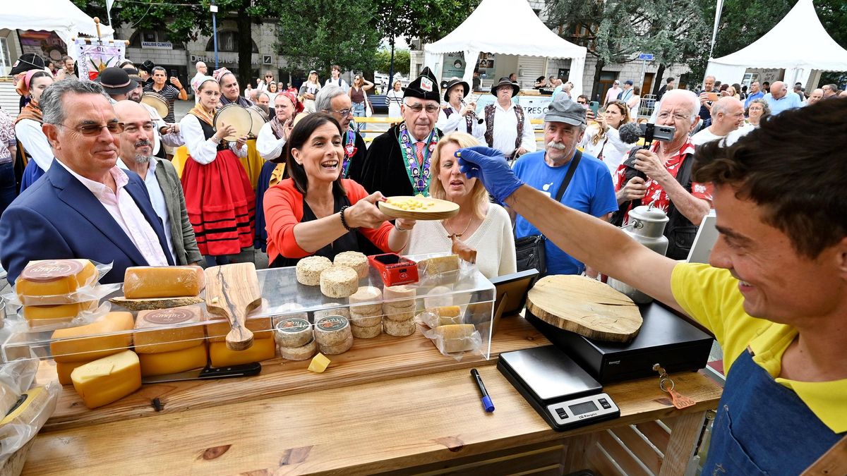 La VIII Feria del Queso de Cantabria reunirá este fin de semana en los Jardines de Pereda de Santander a 14 queserías
