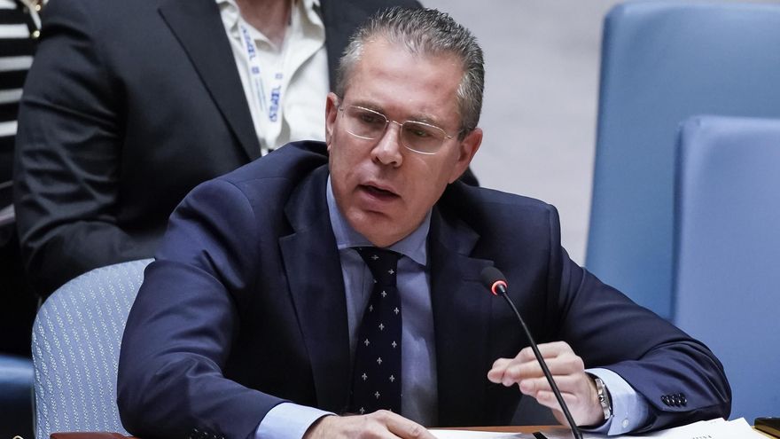 Fotografía de archivo, tomada el pasado 16 de octubre, en la que se registró al embajador de Israel ante las Naciones Unidas, Gilad Erdan, durante una sesión del Consejo de Seguridad de la ONU, en la sede del organismo, en Nueva York