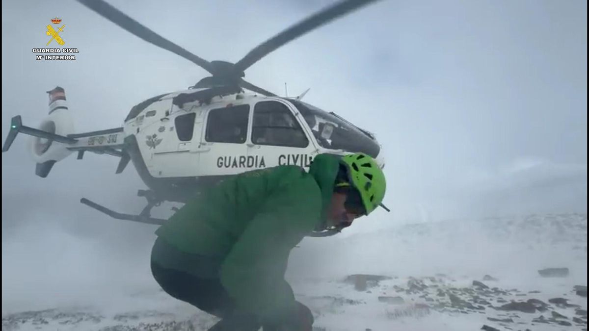 Rescate en helicóptero en Valdezcaray