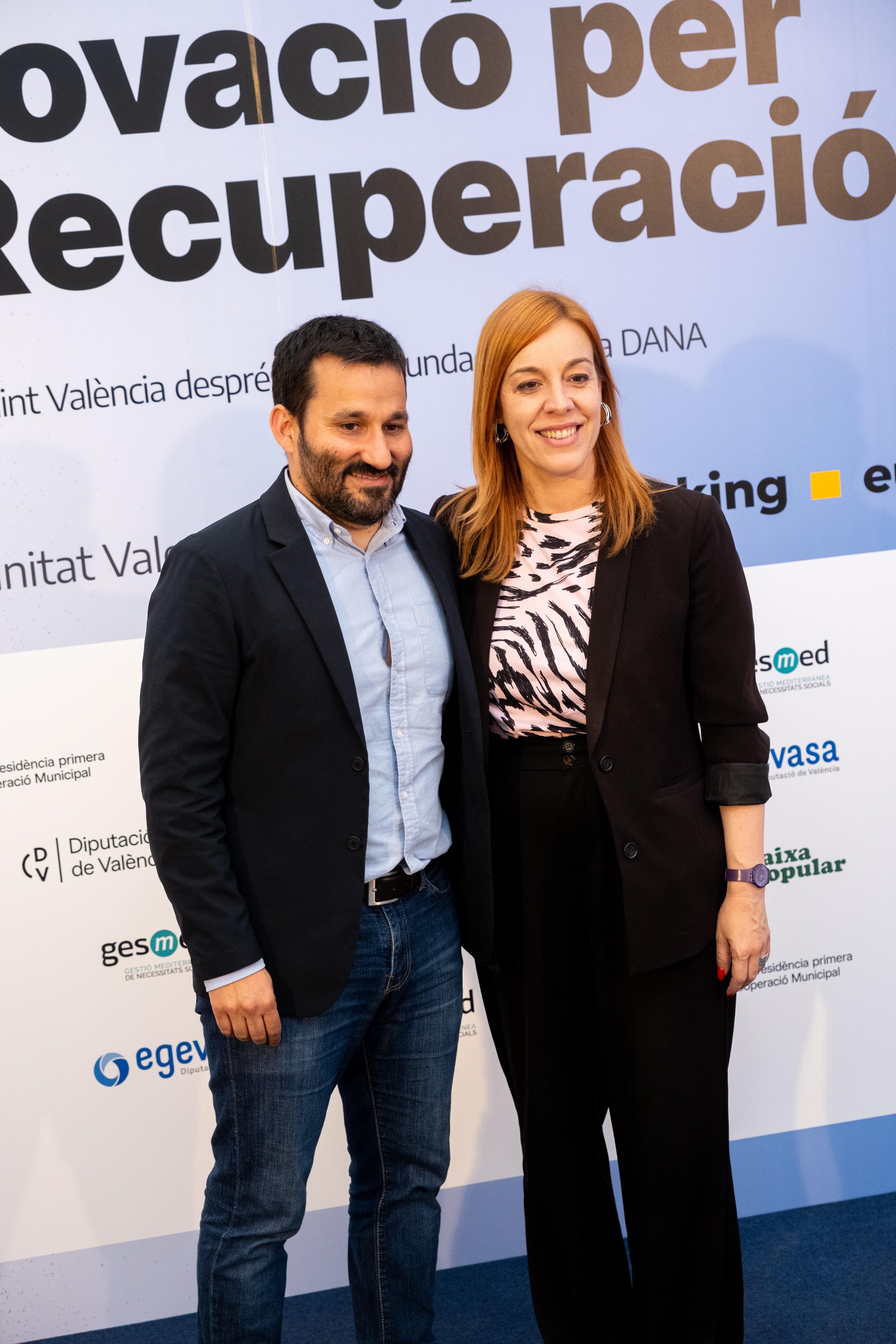 Vicent Marzà junto a Dolors Gimeno.