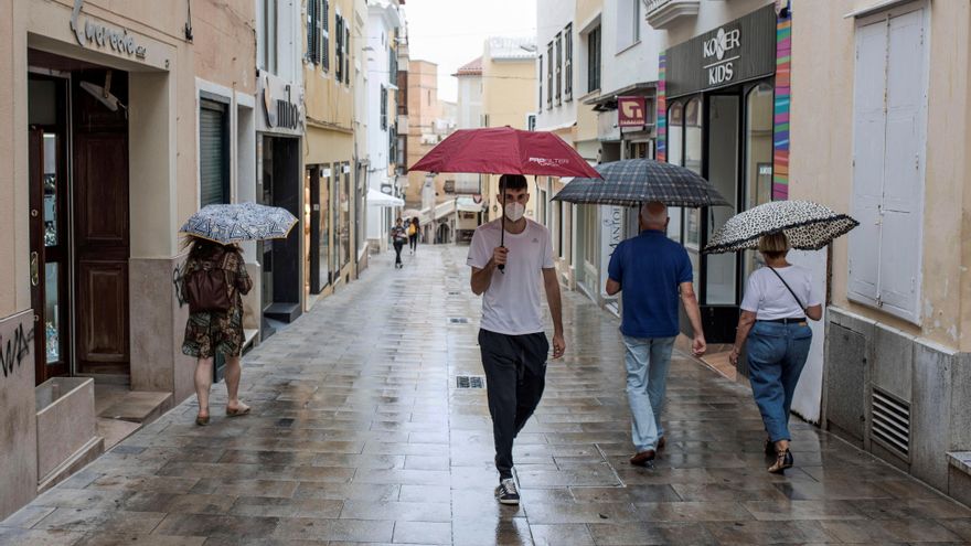 Descenso de las temperaturas máximas y tormentas en el norte
