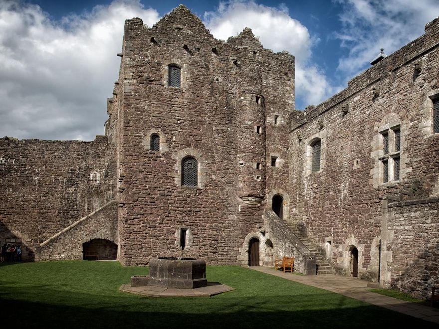 Muros del Castillo de Doune.