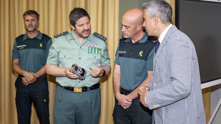 El Gobierno entrega al Seprona equipos audivisuales para la vigilancia y protección del patrimonio cultural