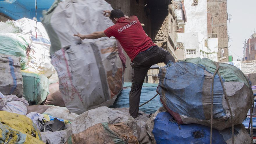 Egipto anuncia progresos en la construcción de su nueva "Ciudad de los Residuos"