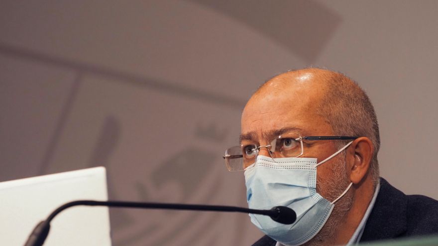 Castilla y León prevé un nuevo estallido del virus por la cepa británica pero no implementa nuevas medidas