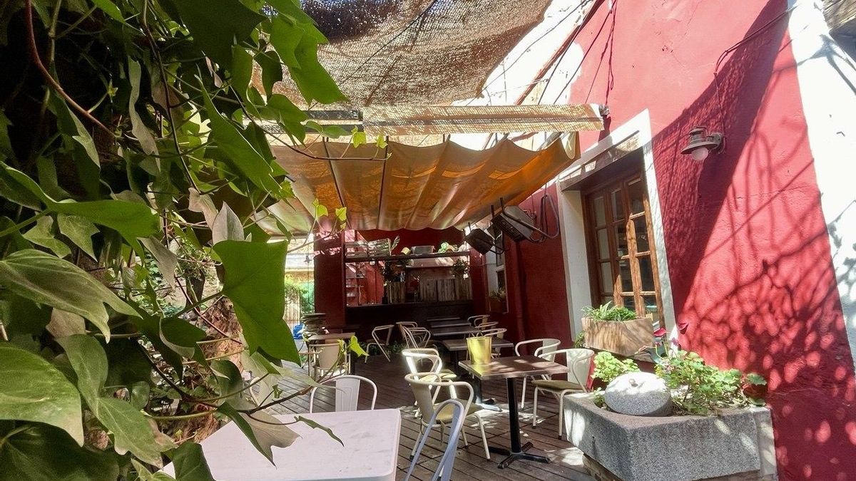 Diez años de Clandestina: “Una cocina muy trabajada, un servicio dinámico y una carta de vinos muy potente”