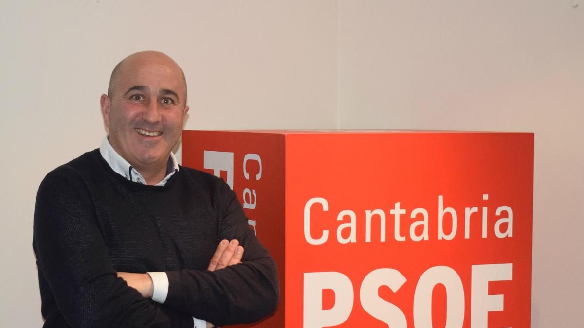 Agustín Molleda quiere sumar a sus listas a Urraca para integrar "todas las sensibilidades en un proyecto compartido" para Torrelavega