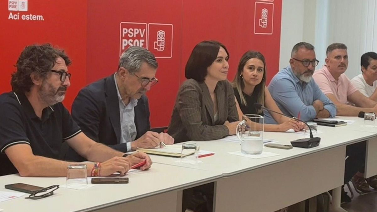 Diana Morant preside la ejecutiva del PSPV, reunida este miércoles en València.