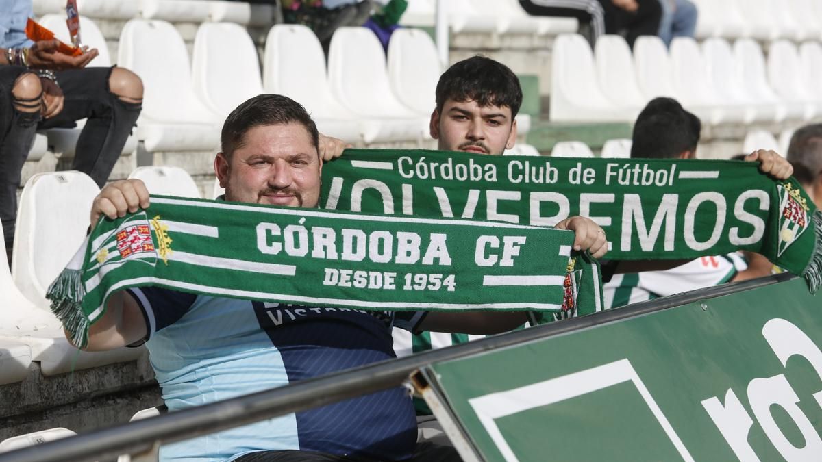 Grada Blanquiverde del Córdoba CF - AD Ceuta