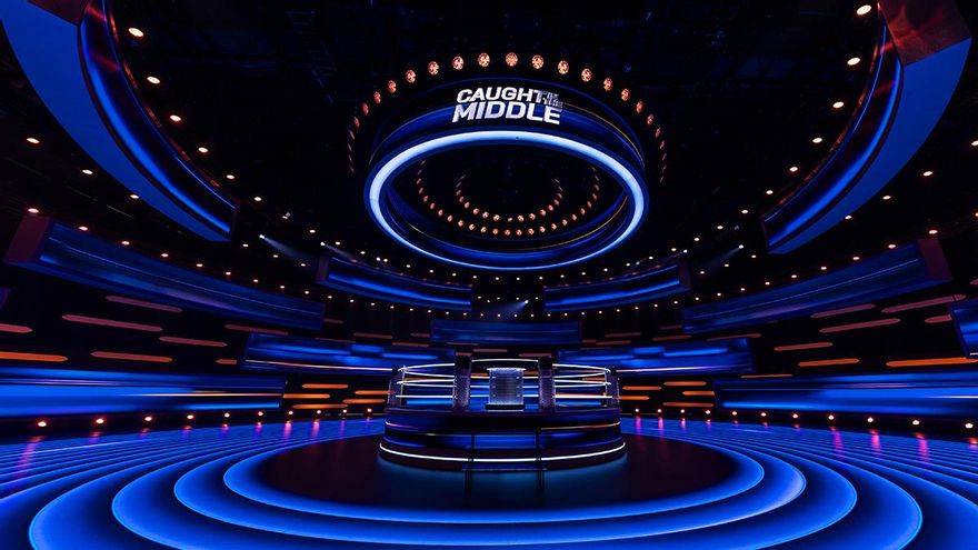 Atresmedia anuncia la adaptación de 'Caught in the Middle', su nuevo concurso con 100 oponentes y una pareja 'rodeada'