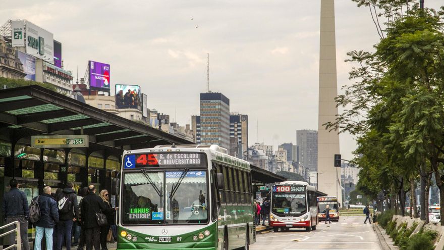 Paro de colectivos en AMBA: empieza a las 22 y termina a las 5 del sábado