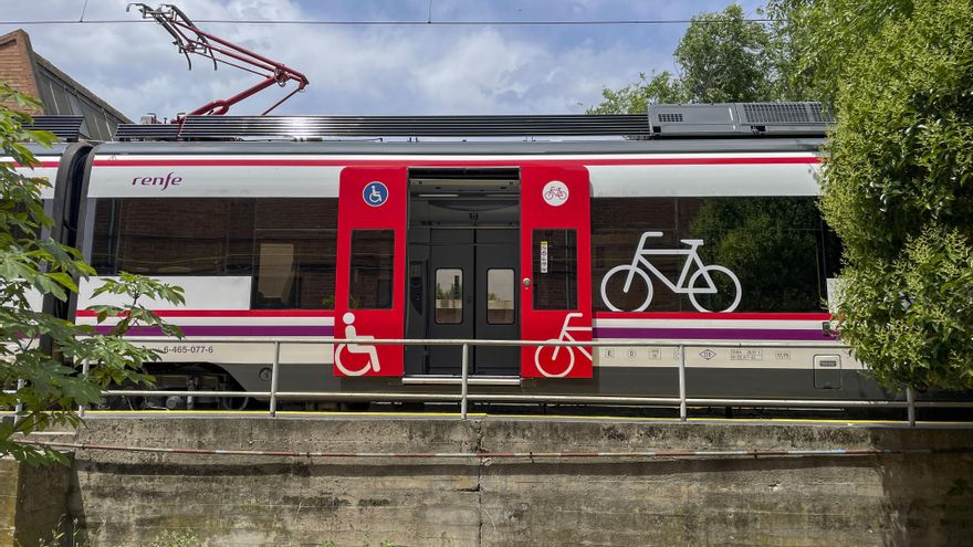 Renfe crea el billete “Tren+Bici” y permite viajar con la bici sin desmontar en los Avant