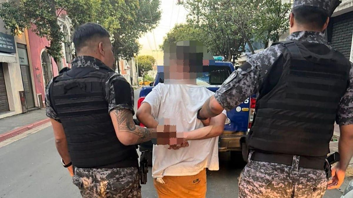 Cuidacoches detenido en Córdoba en 2025.