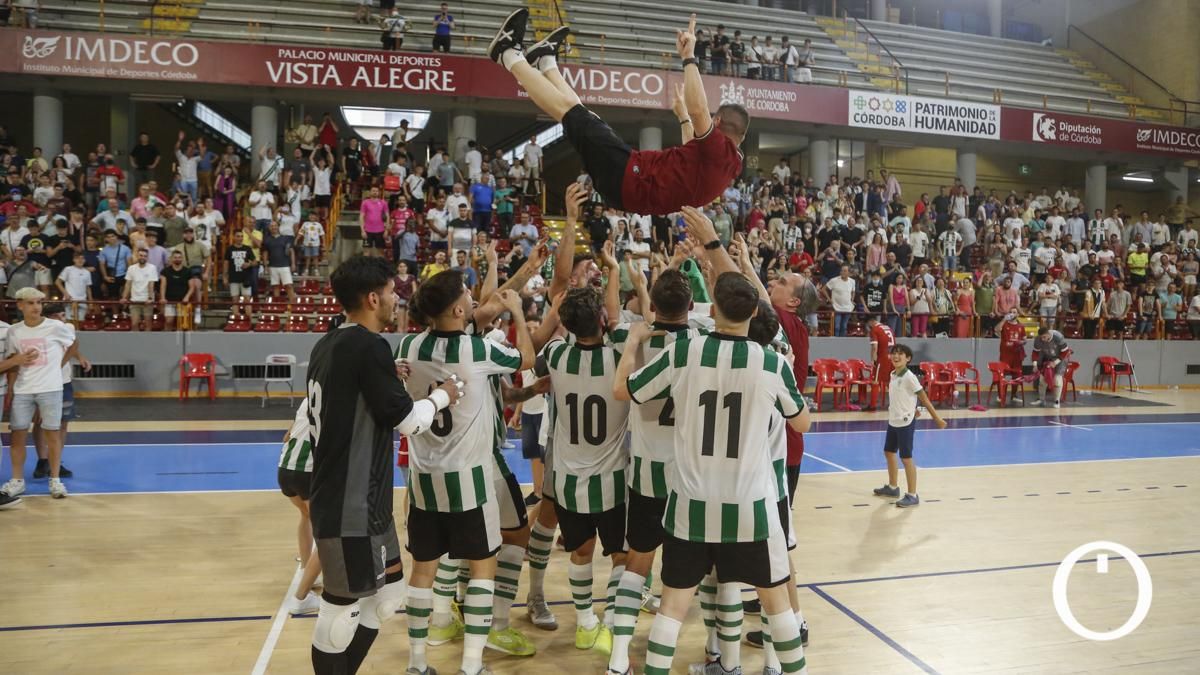 Las imágenes del ascenso a Segunda B del filial del Córdoba Patrimonio