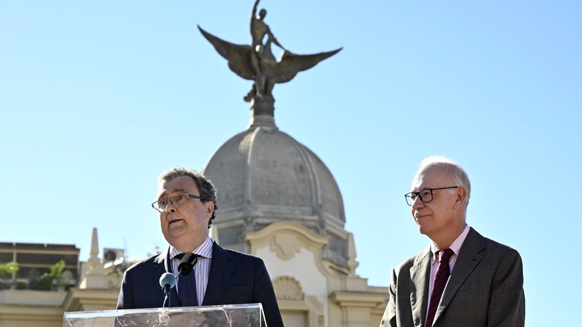 El alcalde de Murcia, José Ballesta, y el concejal de Planificación Urbanística, Huerta y Medio Ambiente, Antonio Navarro