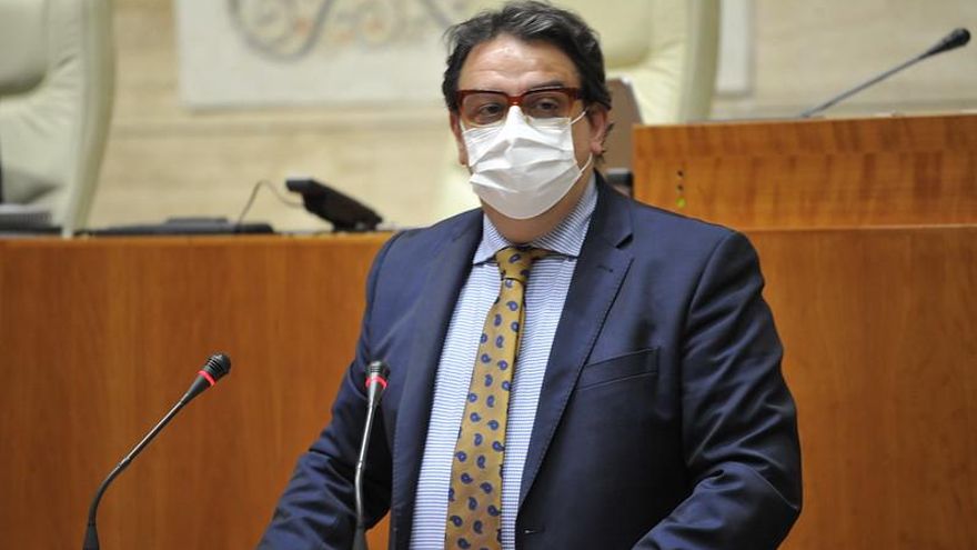 Sanidad muestra su "preocupación" y no descarta dar marcha atrás si la incidencia supera los 150 casos